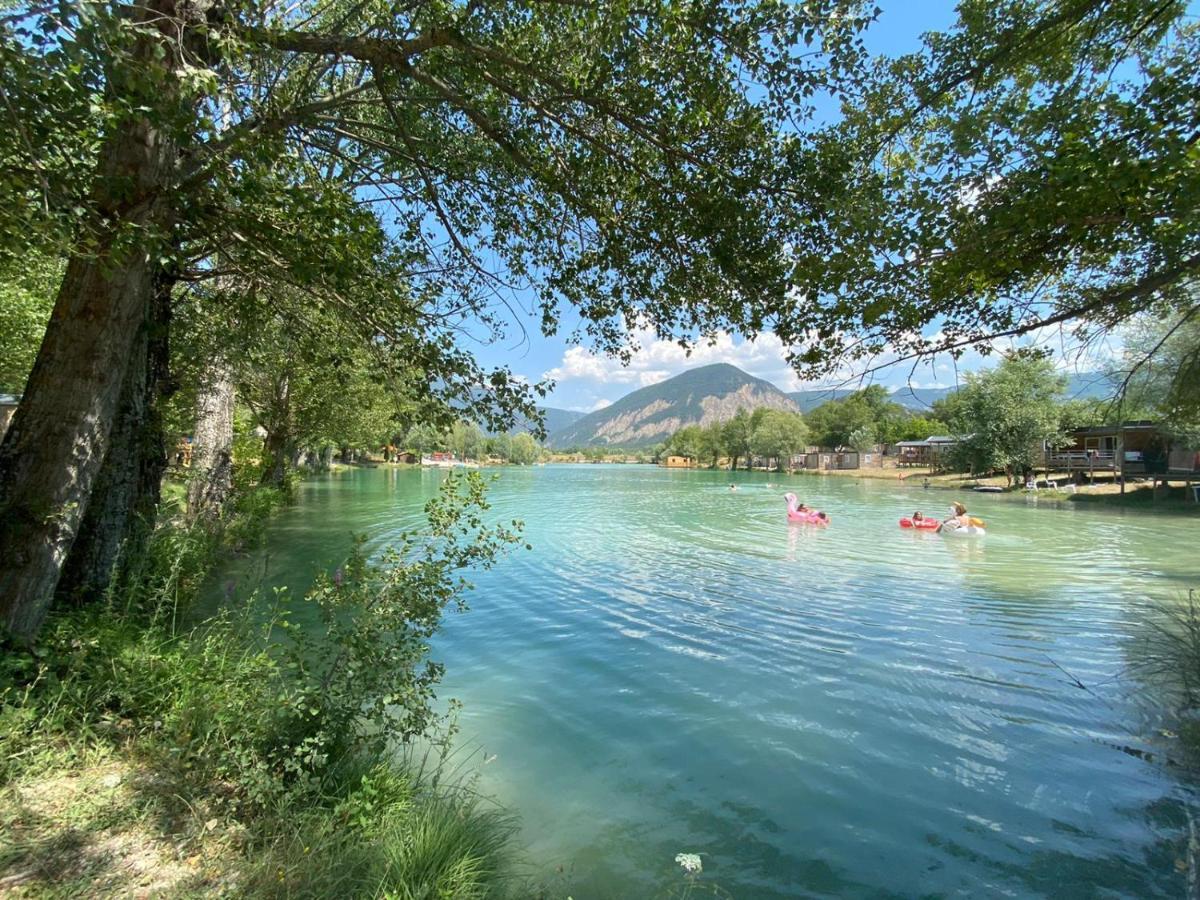 Châtillon-en-Diois Camping Le Lac Bleu酒店 外观 照片