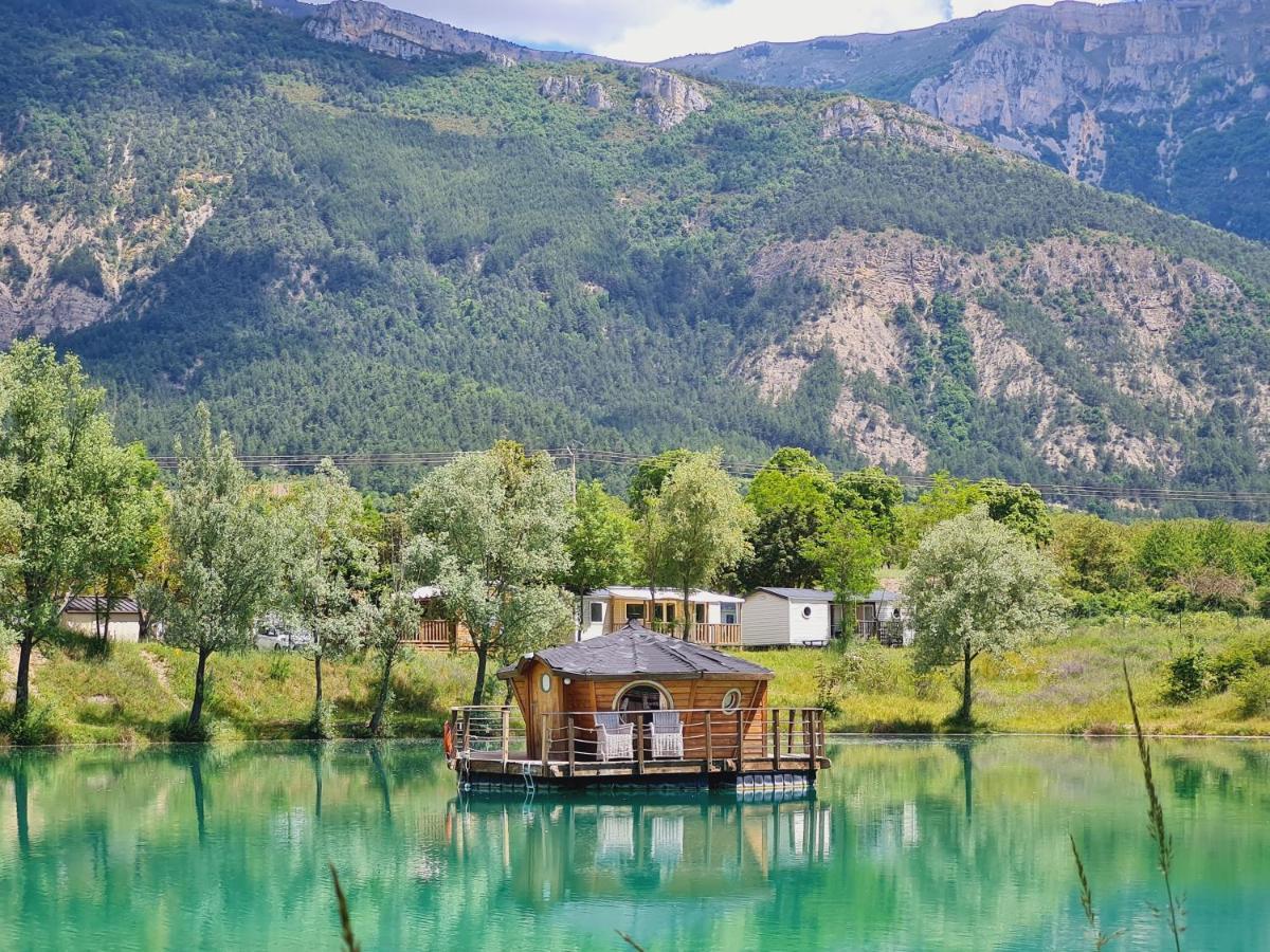 Châtillon-en-Diois Camping Le Lac Bleu酒店 外观 照片