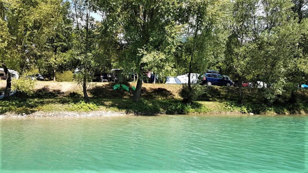 Châtillon-en-Diois Camping Le Lac Bleu酒店 外观 照片