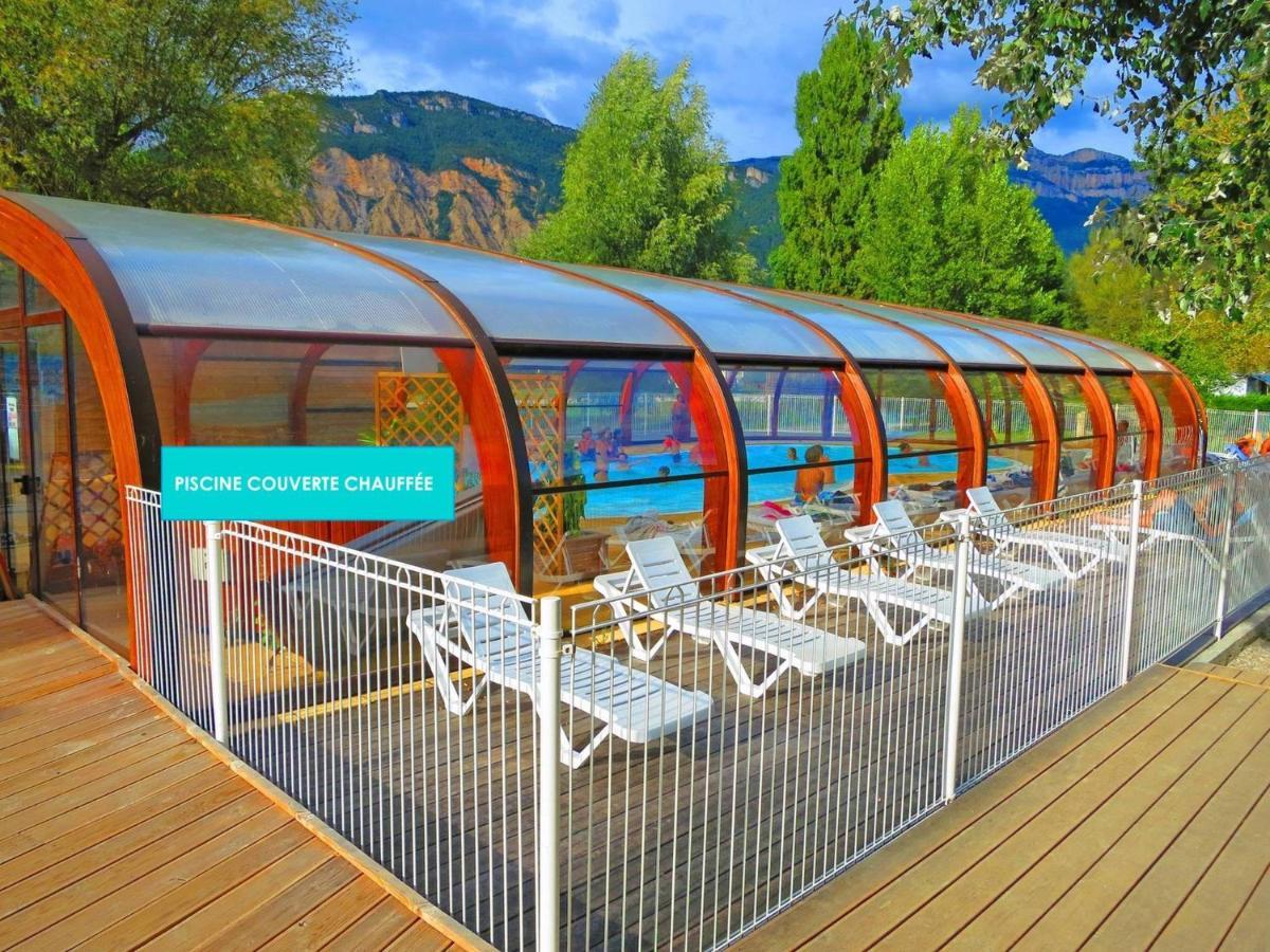Châtillon-en-Diois Camping Le Lac Bleu酒店 外观 照片
