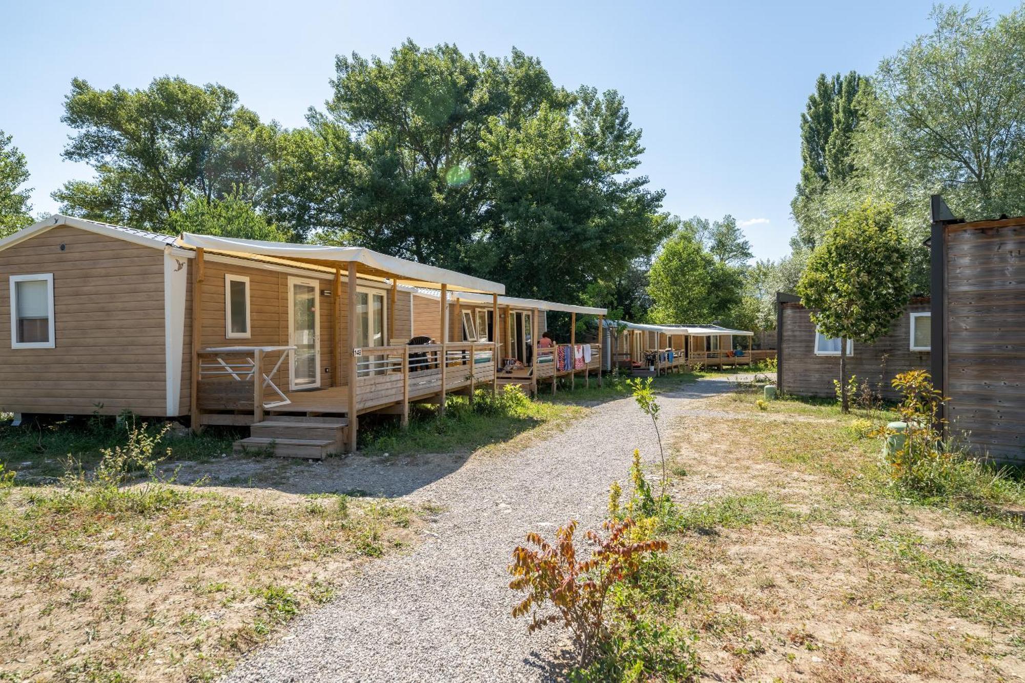 Châtillon-en-Diois Camping Le Lac Bleu酒店 外观 照片