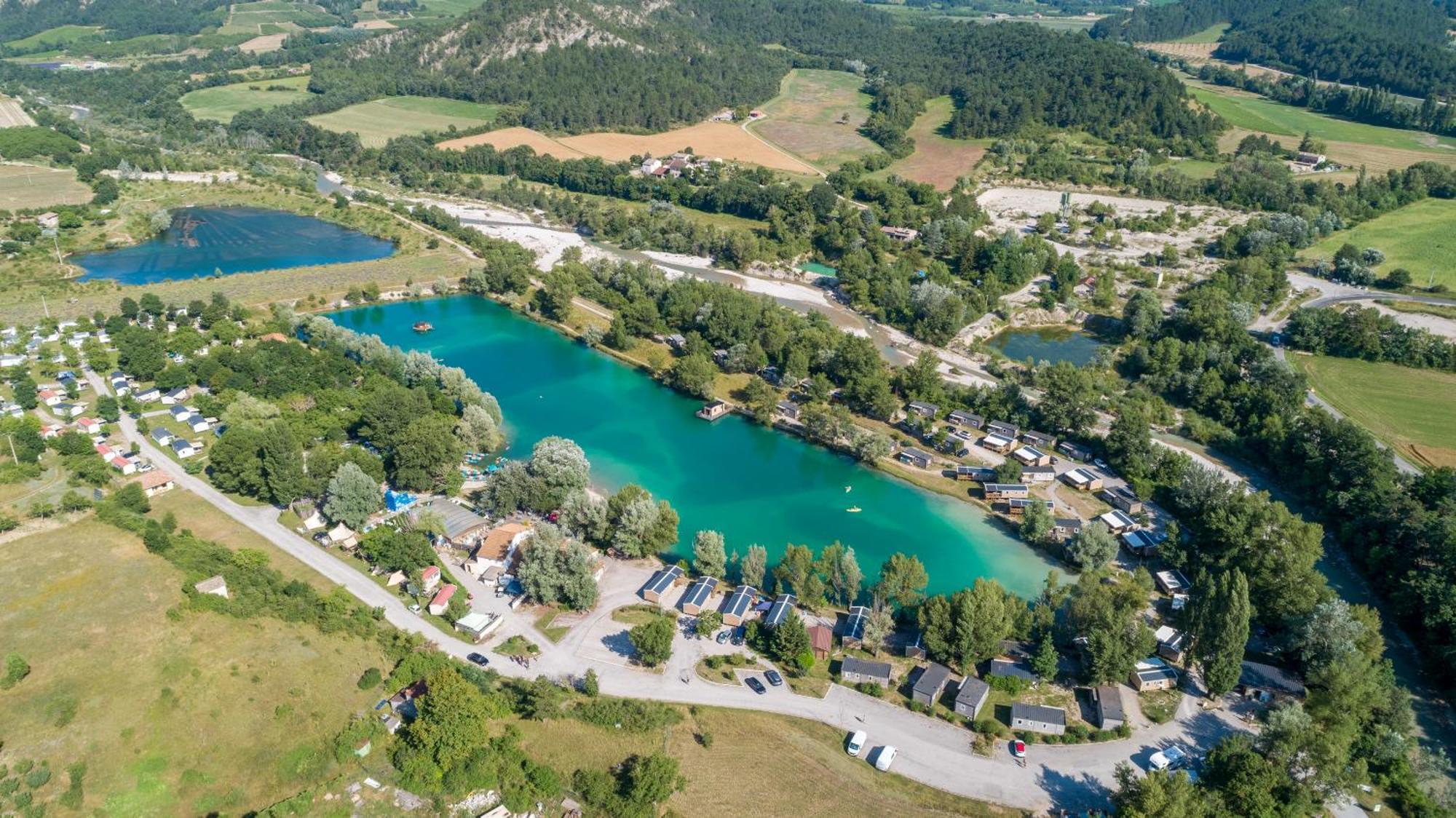 Châtillon-en-Diois Camping Le Lac Bleu酒店 外观 照片